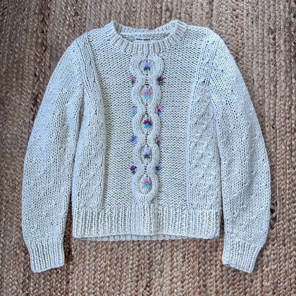 Vintage 80s hand knit cottage core sweater